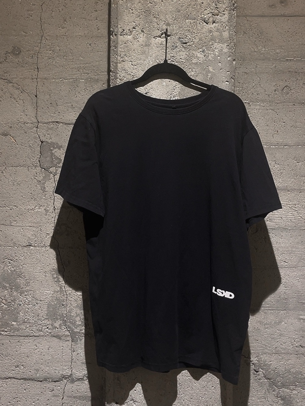 LSKD Black Short-Sleeve Crewneck T-Shirt Size: Large Unisex Fit (SOLD OUT)